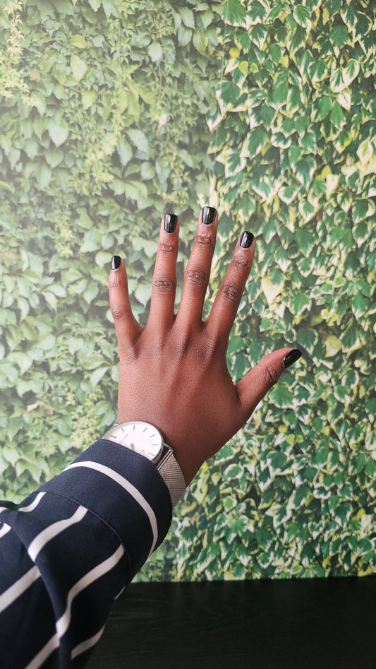 MAIL MY NAILS Silhouette Nail Polish