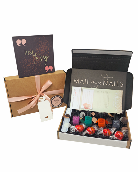 Retro 'Just to say' Nail Polish Gift Set